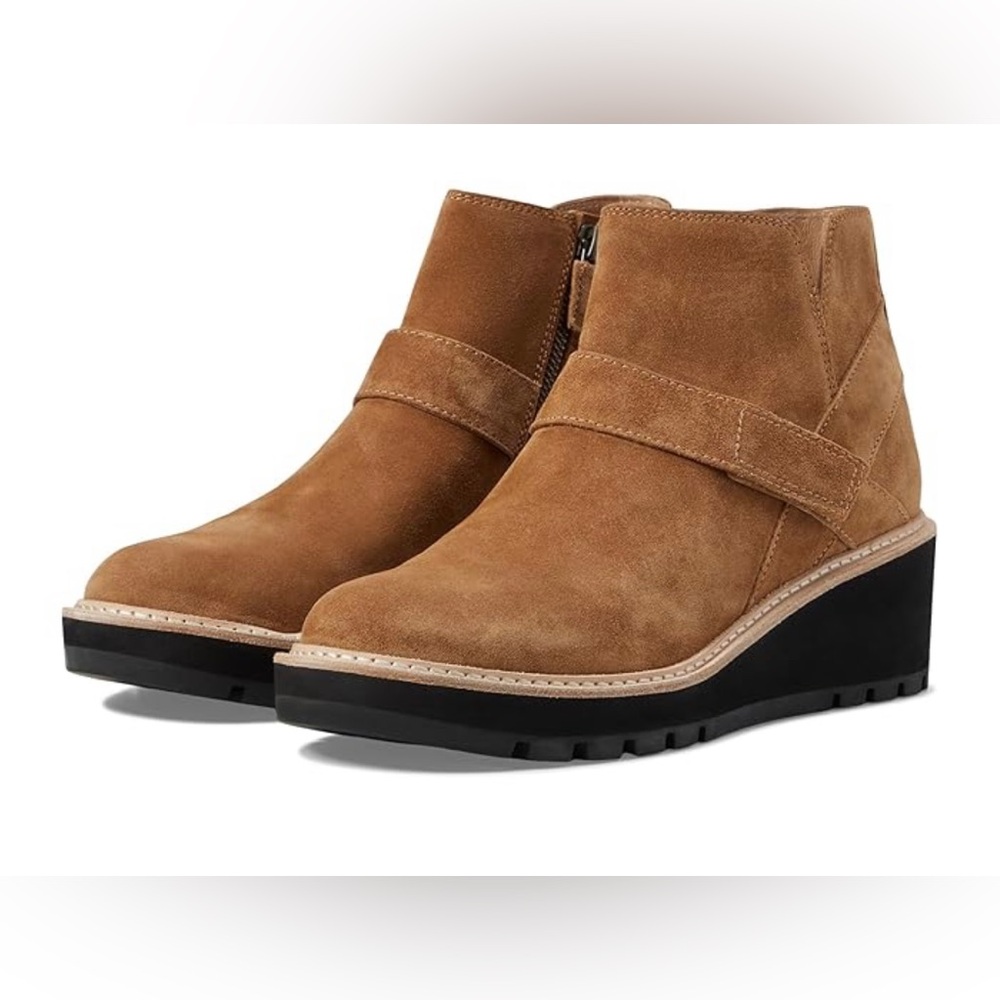 Eileen Fisher cargo leather Platform in brown